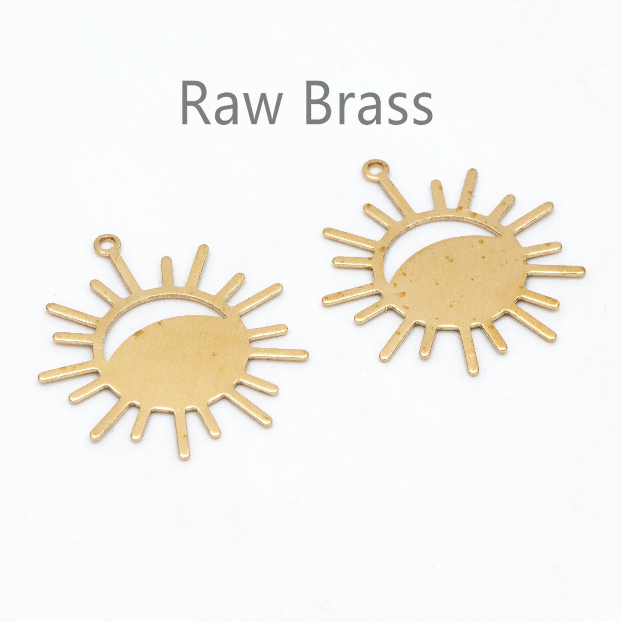 10pcs Raw Brass Sun Charm Pendants 25x23mm, Brass Findings Wholesale (RB-222)